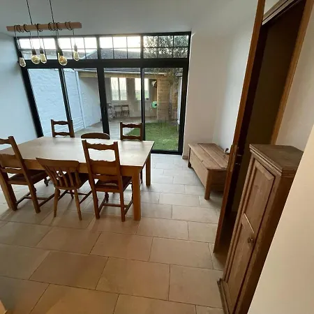 Hébergement de vacances Cosette En Sandalette à Montreuil-sur-mer Montreuil (Pas-de-Calais)